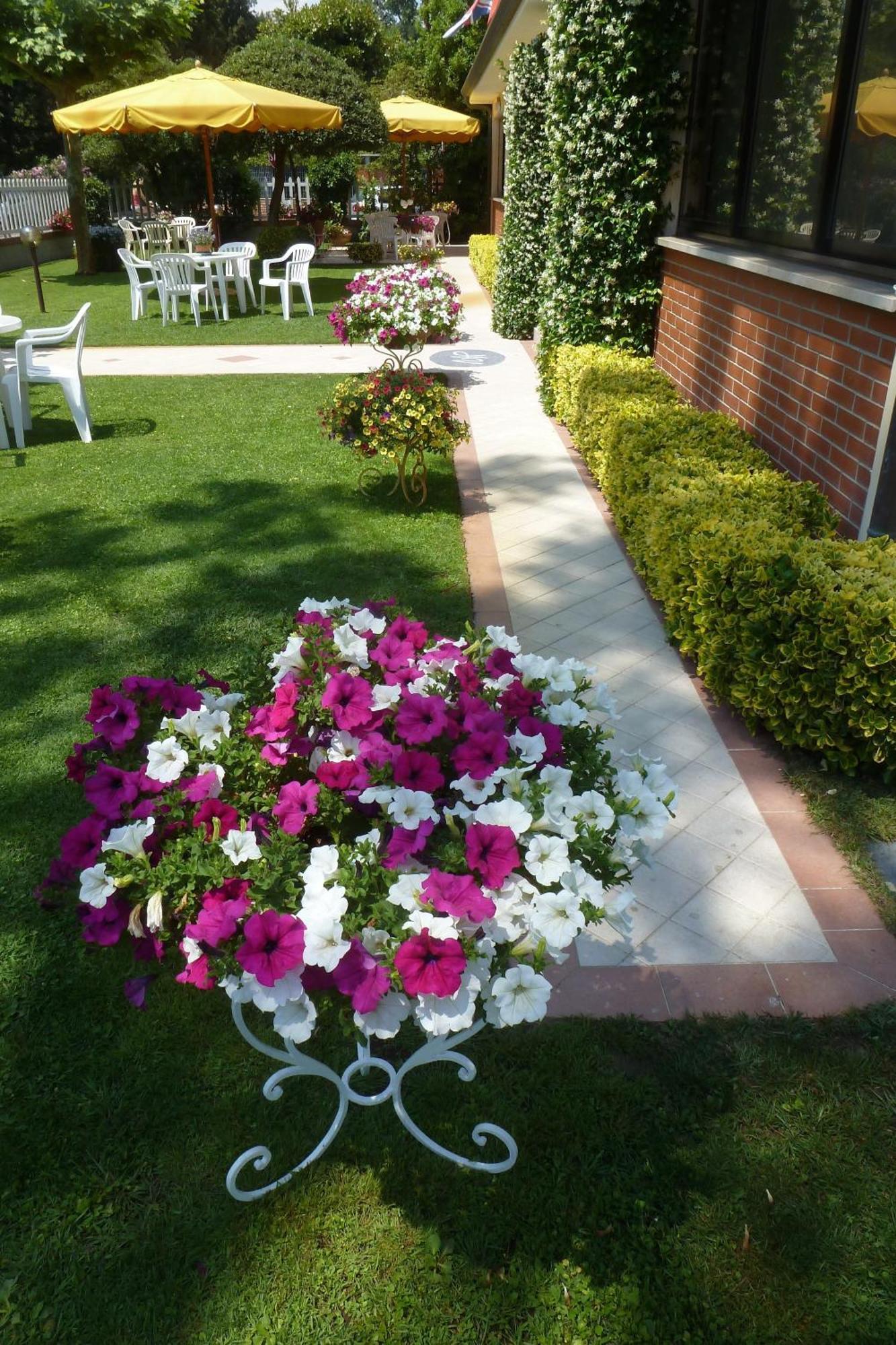Hotel Versilia Lido di Camaiore Exterior foto