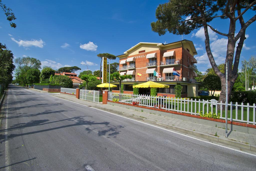 Hotel Versilia Lido di Camaiore Exterior foto