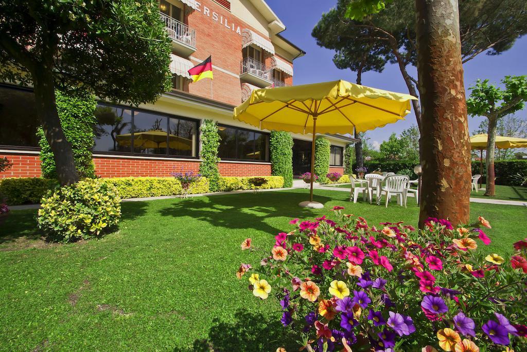 Hotel Versilia Lido di Camaiore Exterior foto